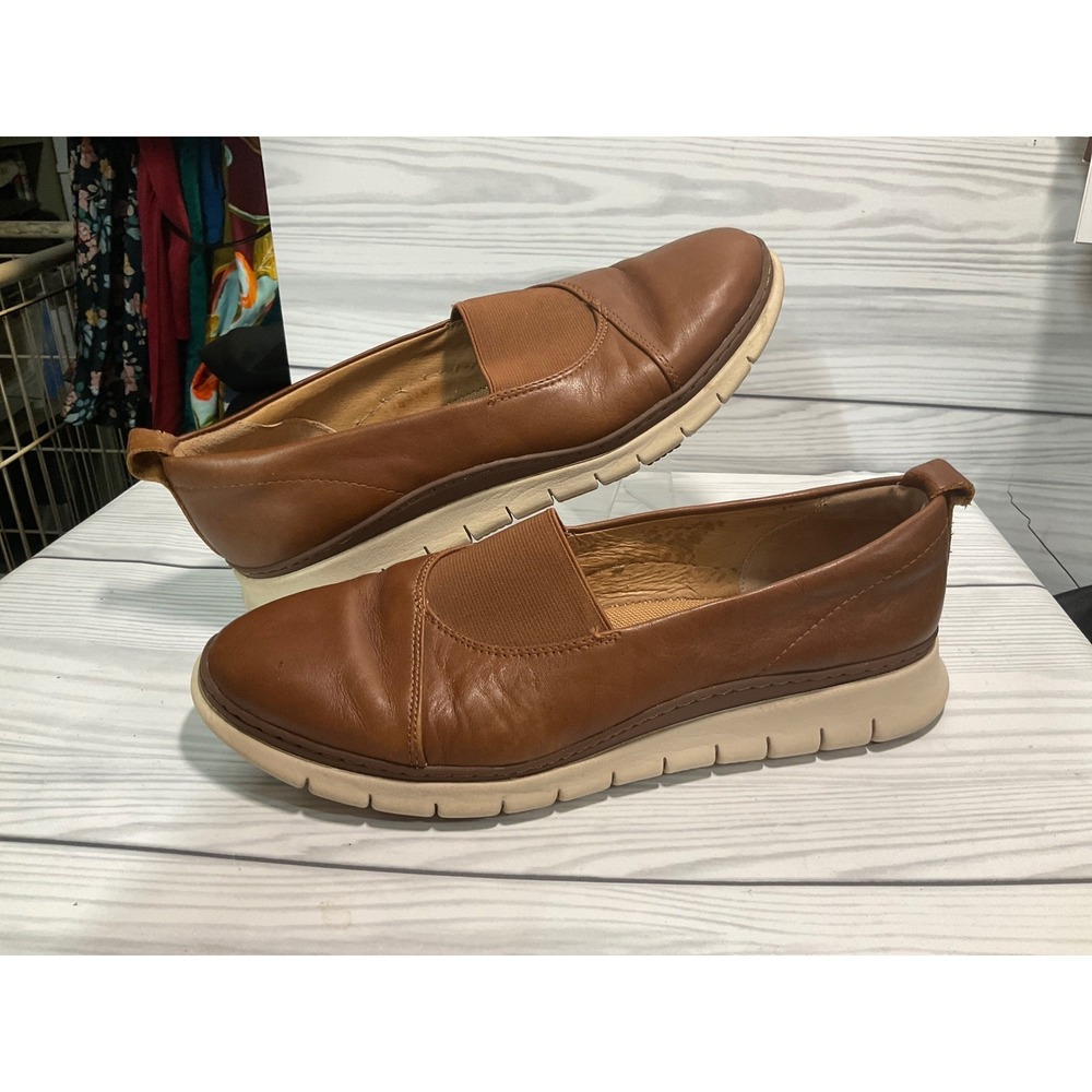 Vionic Leather Slip On Loafers Womens 8 Brown Good Orthotic Comfort Walking Shoe